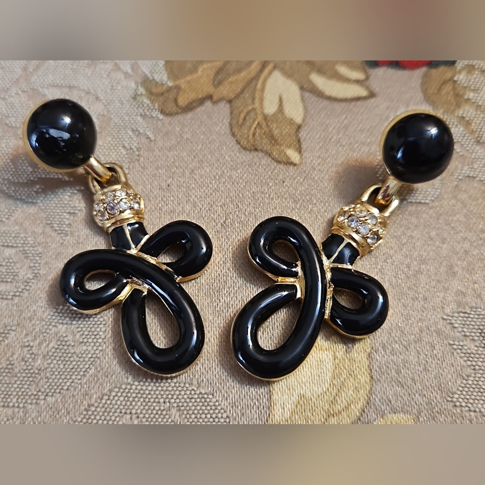 VINTAGE RARE SWAN SWAROVSKI EARRINGS
